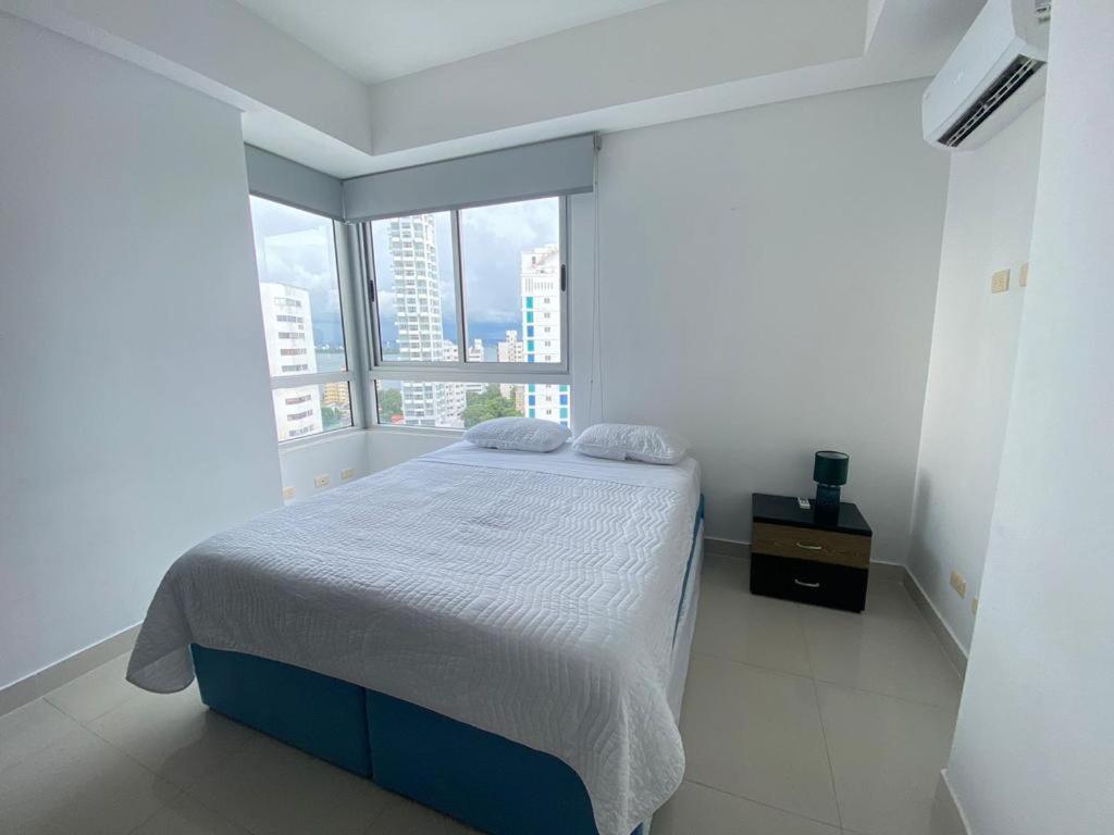 2br In Front Of The *